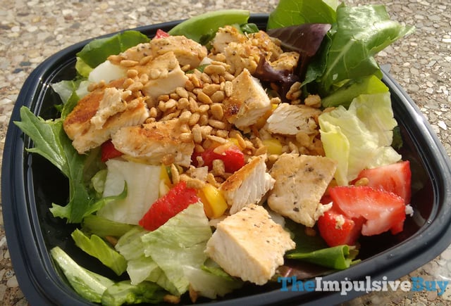 Review Wendys Strawberry Mango Chicken Salad The Impulsive Buy