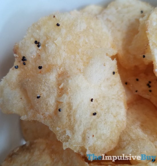 REVIEW Lay's Kettle Cooked Everything Bagel Potato Chips The