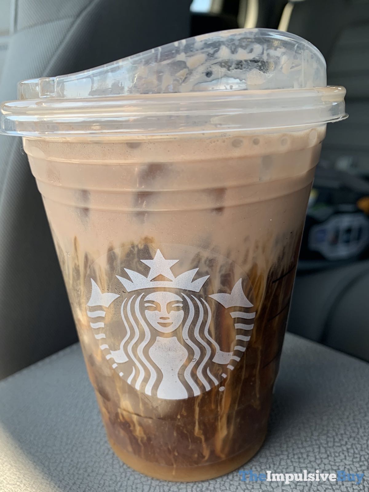 I Tried Starbucks' New Cold Foam Cold Brew And This Is What Happened