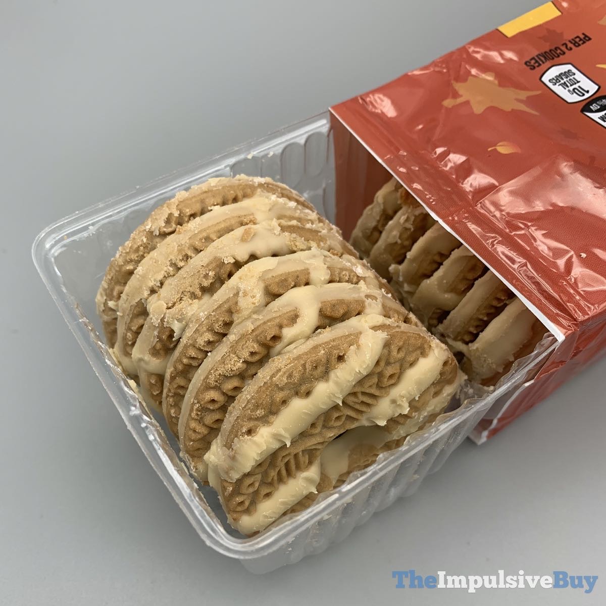 REVIEW: Keebler Special Batch Fudge Stripes Maple Creme Cookies - The ...