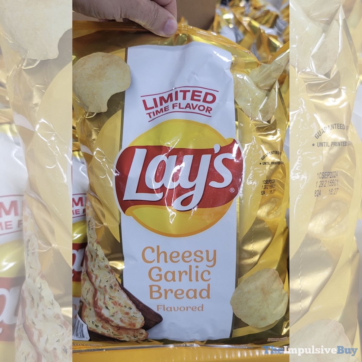 BACK ON SHELVES: Lay's Cheesy Garlic Bread Potato Chips (2024) - The ...